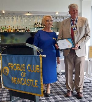 6. Patricia Glass presenting certificate to President_resized